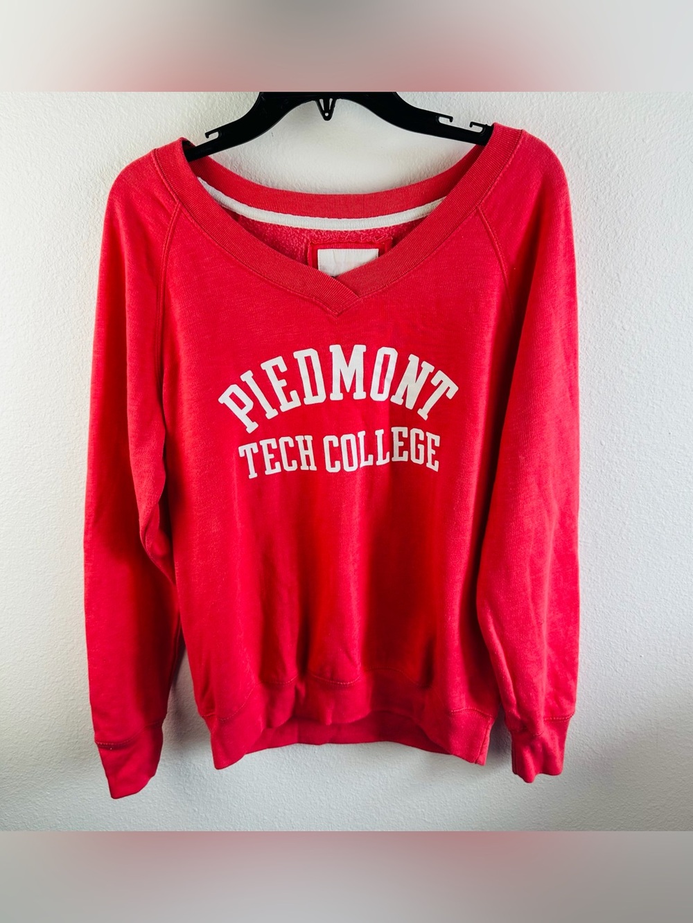 Redshirt Pink Piedmont Technical College Sweatshirt Womens Size XL